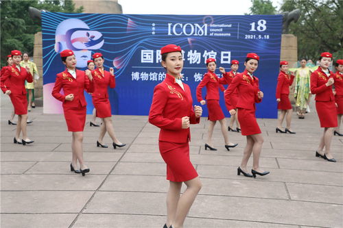 世界博物館日 四川一高校學(xué)生自制三星堆服飾快閃吸睛